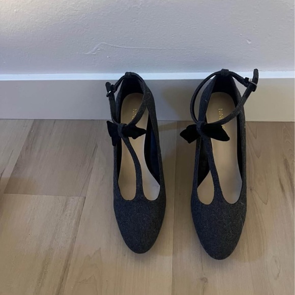 NWOT Nine West T-Strap Bow Heels – Size 8.5 - Picture 1 of 5